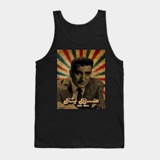 RIP Tony Bennett 1926 - 2023 // Photo Vintage Retro Look Fan Design Tank Top